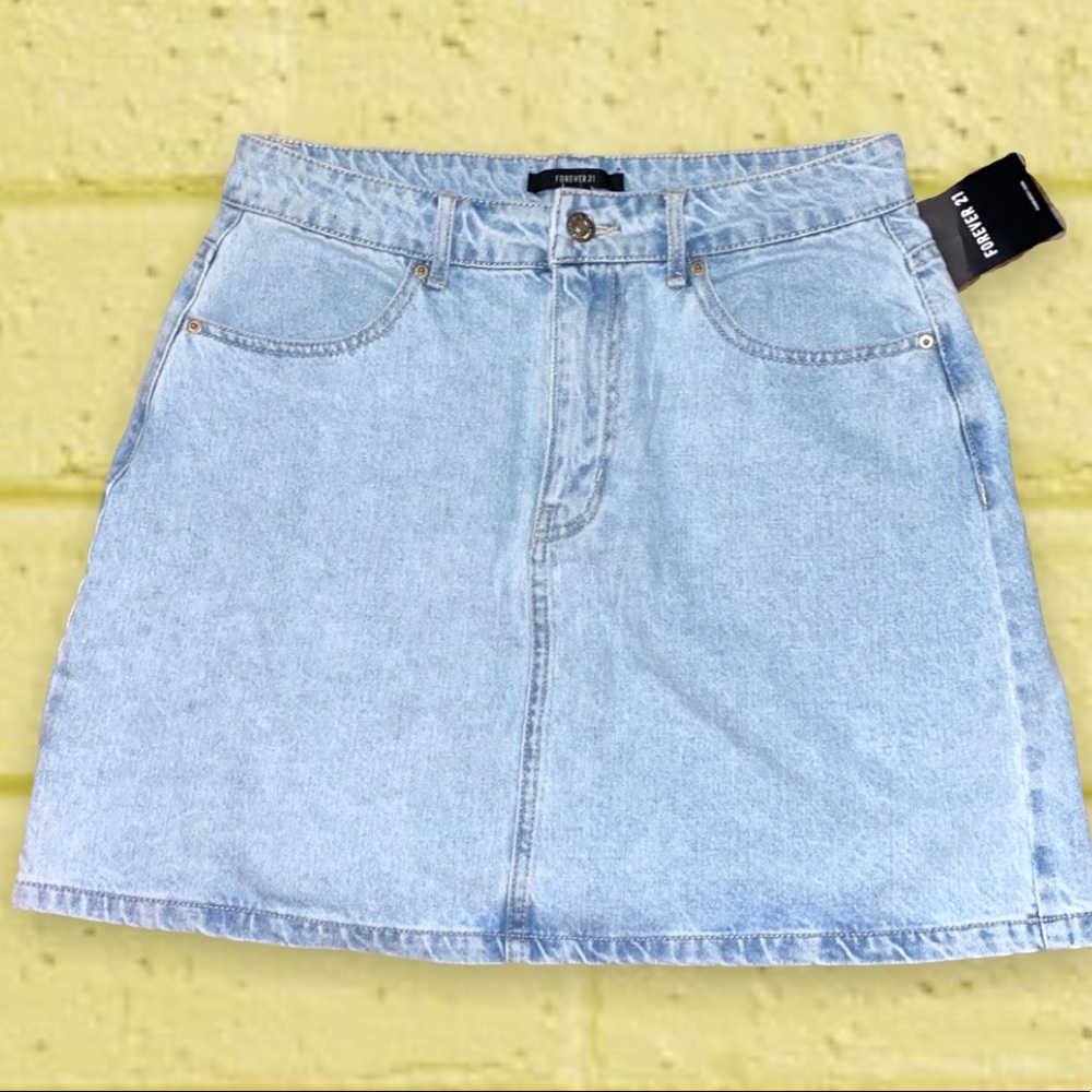 Forever 21 Light Wash Denim Jean Skirt L NWT